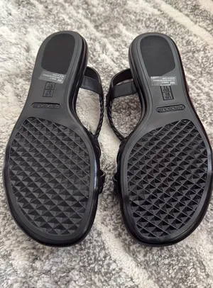 Black Flat Sandals thumbnail 2