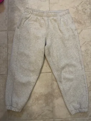 Lululemon Joggers thumbnail 1