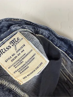 Miss Me Jeans Bootcut Denim Rhinestone Jeans thumbnail 8