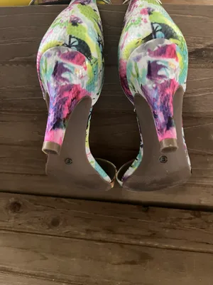 Vibrant Tropical beautiful colored Sandals 3” heels strapped Multi Color Size6.5 thumbnail 6