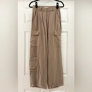 H&M Matte Textured Satin Wide Leg Cargo Pants Flowy taupe sz 2 thumbnail 2