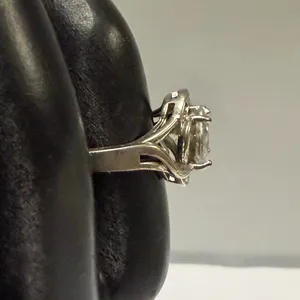 Silver Plated Oval Cut CZ Engagement Wedding Promise Ring Size 7.5 thumbnail 4