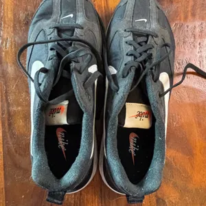 Nike Air Max Dawn Black White Low Top Running Shoes DC4068-001 Womens 8 thumbnail 10