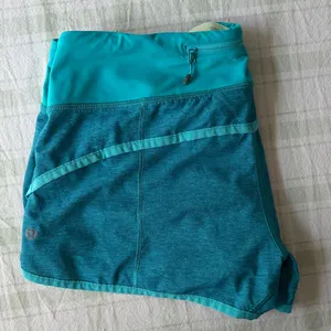 Lululemon Speed Up Women’s Teal Shorts - Stretch Performance thumbnail 3
