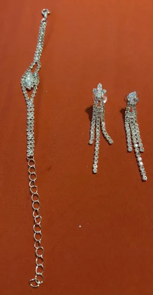 & Other Stories Silver Crystal Necklace, Earrings & Bracelet Jewelry Set(Fashion Jewelry) thumbnail 7