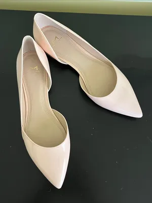 Marc Fisher LTD pointed-toe d'Orsay flats feature a minimalist design thumbnail 1