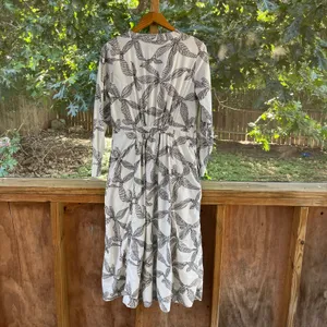 LOFT Women's Long Sleeve White & Black Bow Print Dress Size M thumbnail 4