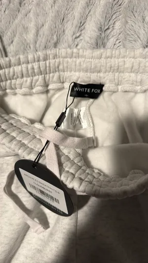 Sweatpants White Fox Boutique thumbnail 3