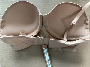 SKIMS Ultimate Push-Up Strapless Bra - Clay 32D thumbnail 3
