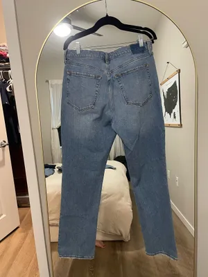 Abercrombie & Fitch Light Blue Distressed Straight Leg Jeans- NWOT thumbnail 4