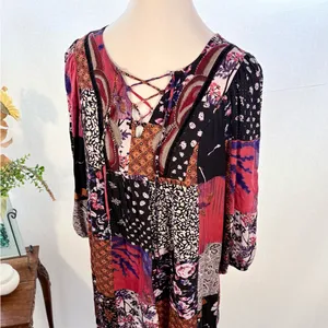 ONE SEPTEMBER Anthro Arcata Patchwork Beaded Lace Up Swing Dress Sz Small💛 thumbnail 4