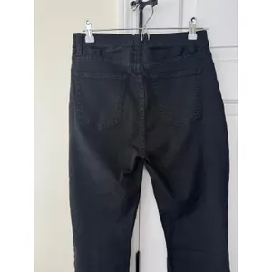 Reformation‎ Liza High Straight Jean Black Destroyed Distressed Raw Hem Size 28 thumbnail 6