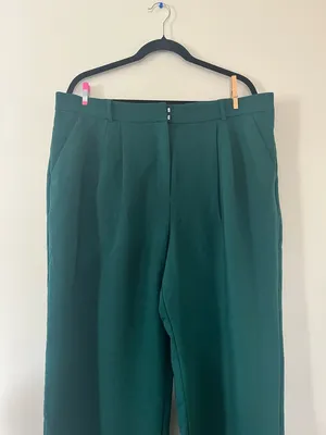 Abercrombie High Waisted Green Trouser Pants 18 Quiet Luxury Minimalist Office thumbnail 2