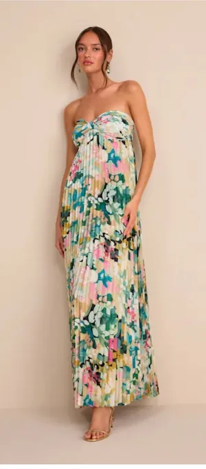 Lulus Floral dress thumbnail 1