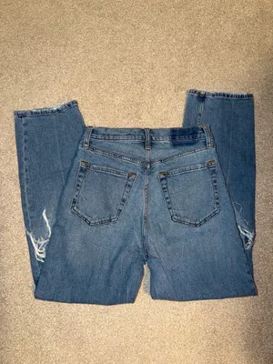 Abercrombie The Ankle Straight Ultra High Rise Distressed Jeans thumbnail 6