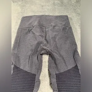 Alo yoga Gray Leggings SAMPLE large thumbnail 5