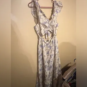 Anthropologie love Sam floral cut out dress small‎ thumbnail 4