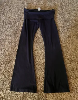Victoria's Secret PINK Fold Over Leggings thumbnail 1