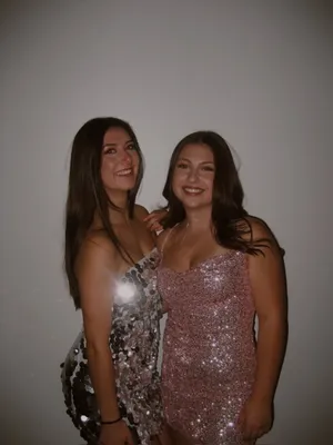 Dress thumbnail 2