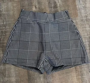 Princess Polly Plaid Shorts thumbnail 1