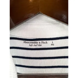 Women’s Abercrombie & Fitch Large White & Black Striped Bodysuit thumbnail 4