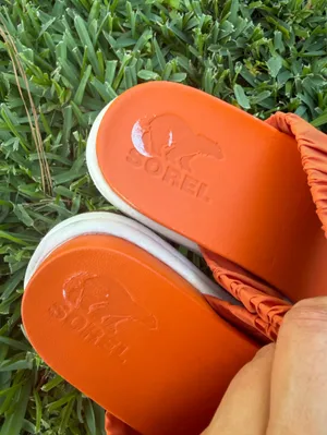 Sorel Roaming Two Strap Slide Sandals Orange Puff Strap Comfort Slides Size 7 thumbnail 3