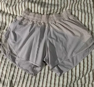 Lululemon Tracker Shorts 2.5" thumbnail 1
