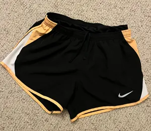 Nike Running Shorts thumbnail 1