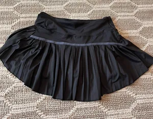 Black Tennis Skirt Size M thumbnail 2