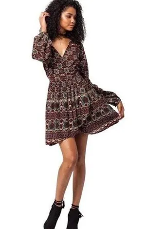 Patrons Of Peace M Medium Tulip Wrap Printed Boho Long Sleeve Dress thumbnail 1