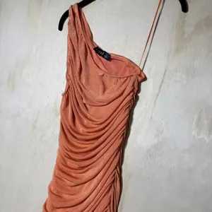 Lioness One Shoulder Ruched Mini Dress‎ Orange Shimmer Bodycon Women's Small thumbnail 2