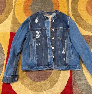 Vero Moda Mikky Distressed Collarless Denim Jean Jacket Women’s Size Medium thumbnail 1