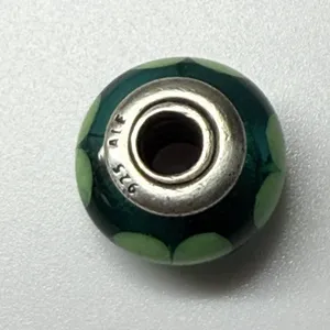 Genuine PANDORA Green Murano 4 Leaf Clover Lucky Kiss Me I'm Irish Charm 790927 thumbnail 2