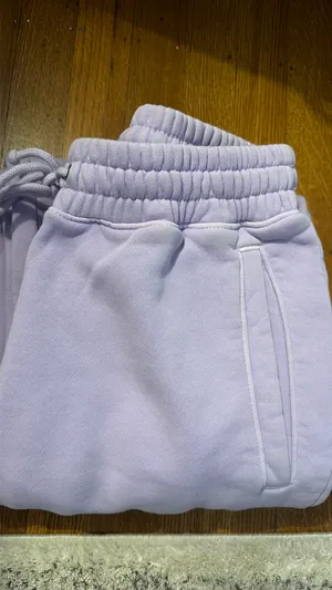 Abercrombie Purple Sweatpants Medium thumbnail 3