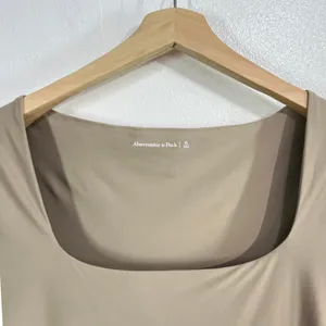 Abercrombie & Fitch Square Neck Top Womens XL Tan Long‎ Sleeve Stretch Essential thumbnail 4