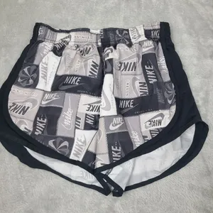 Nike Dri-Fit Women’s Gray Lined Running Workout Shorts Size‎ Small thumbnail 1