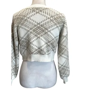 Hollister XS Cream Diamond Pattern Cropped Cardigan VNeck Button Front Knit Cozy thumbnail 7