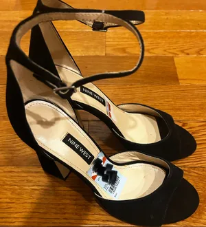 Nine West NWT Gavyn classic suede block heel, open toe statement sandal. 7.5 thumbnail 16