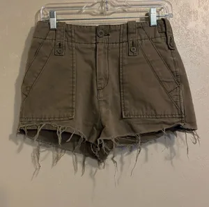Free People Cutoff Cargo shorts sz 2 thumbnail 1