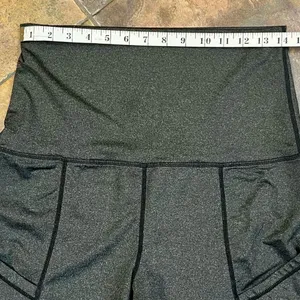 Maacie Maternity High Rise Gray Athletic Leggings M thumbnail 2