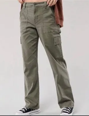 Hollister Ultra High Rise Cargo Dad Pants thumbnail 1