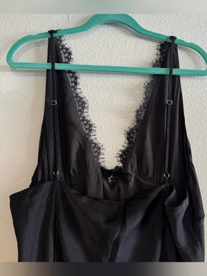 Beginning Boutique Stacy Black Maxi Dress Size 18 Like New thumbnail 9