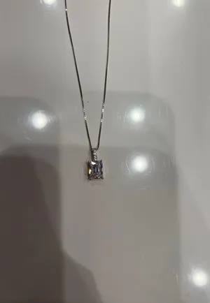 Boutique Necklace And Earring Set thumbnail 5