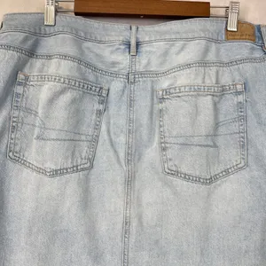 American Eagle Cargo Denim Skirt‎ Womens 16 Light Wash Stretch Front Slit Y2K thumbnail 6