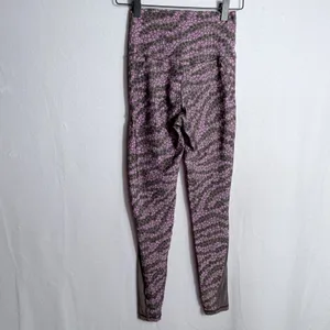 Offline By Aerie High Rise Real Me Pink Brown Leopard Print 7/8 Leggings Size S thumbnail 2