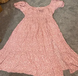 Hint of Blush Pink Floral Dress thumbnail 1