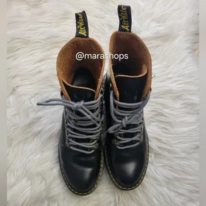 Dr. Martens Leona Boots thumbnail 3