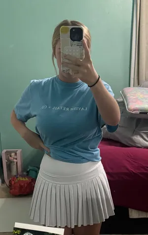 Gold hinge skirt  thumbnail 1
