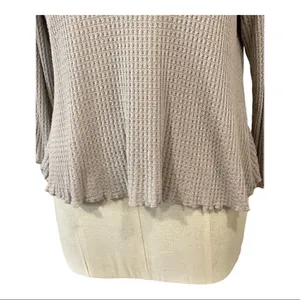 West Of Melrose Gray Open Back Long Sleeve Knit Top thumbnail 3