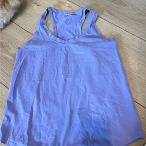 purple Lululemon tank top thumbnail 1